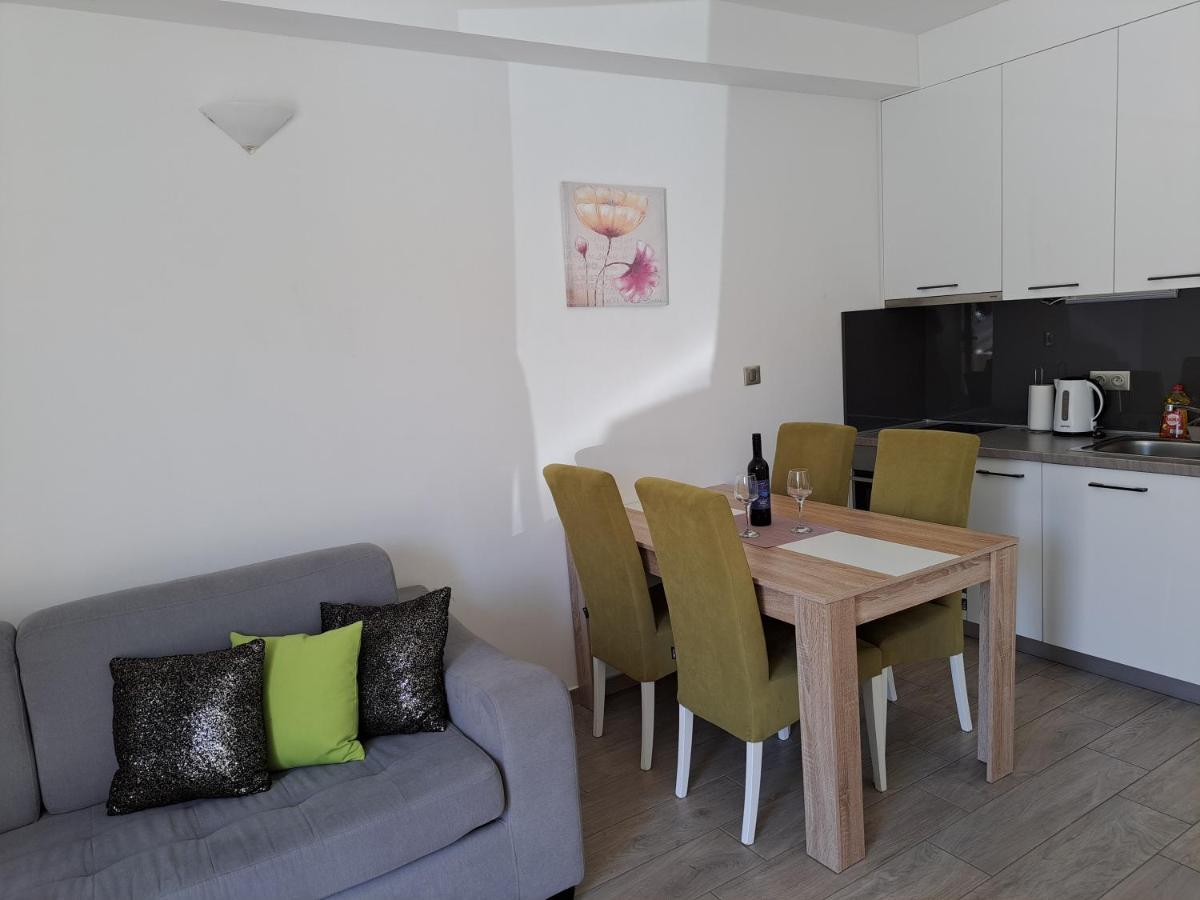 Apartments Sisevic - Comfort Apartments With Balconies And Sea View 斯拉诺 外观 照片