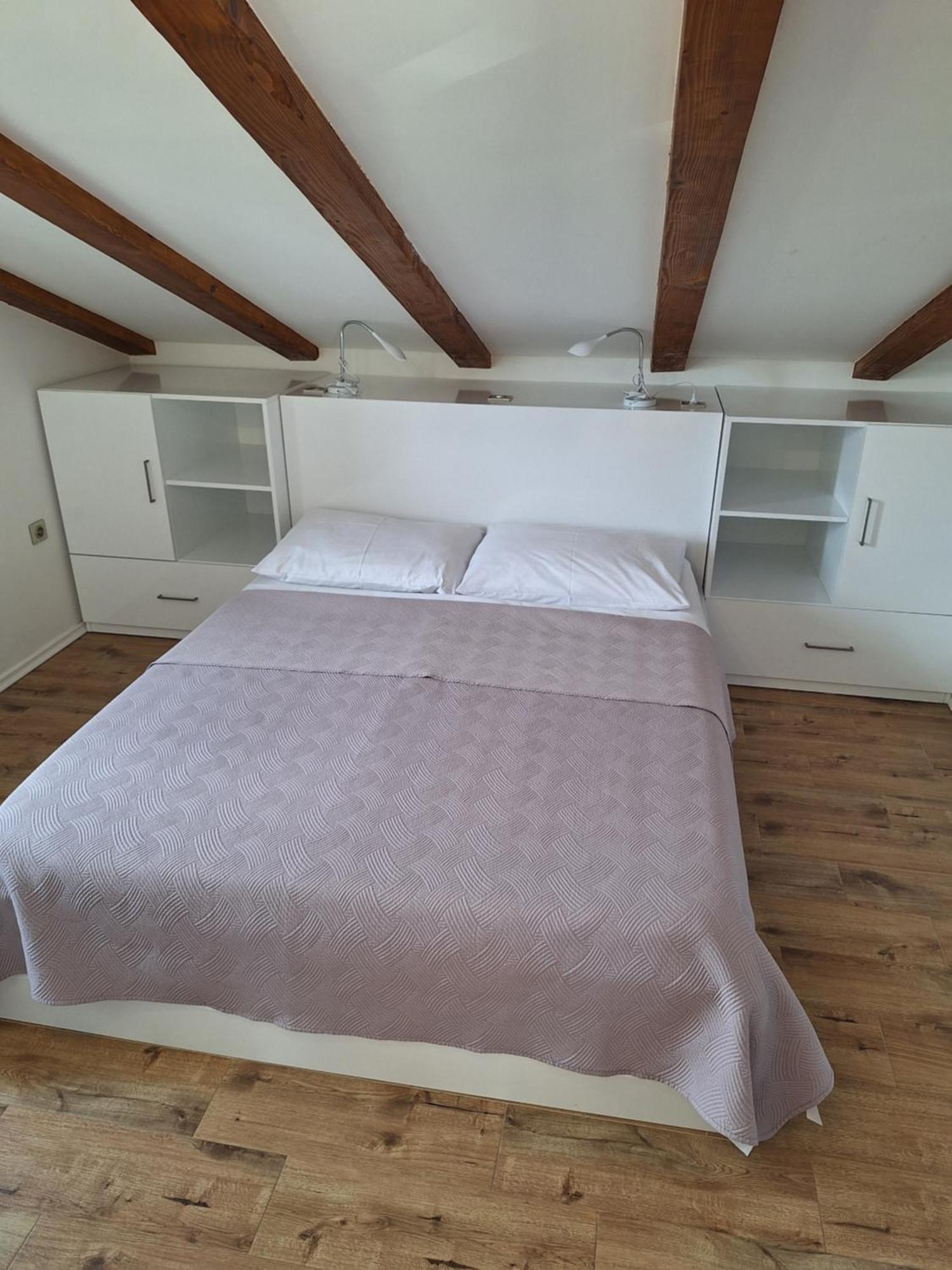 Apartments Sisevic - Comfort Apartments With Balconies And Sea View 斯拉诺 外观 照片