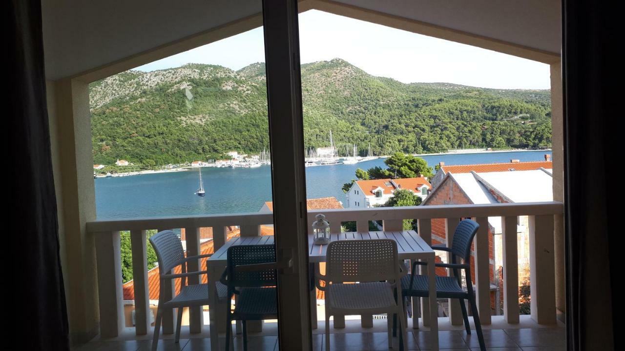Apartments Sisevic - Comfort Apartments With Balconies And Sea View 斯拉诺 外观 照片